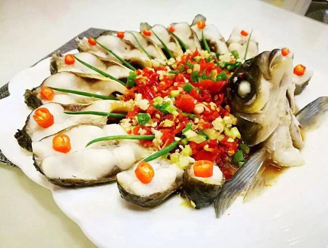 清蒸武昌鱼，清蒸武昌鱼的家常做法简单又好吃！