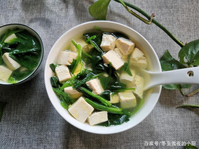 菠菜豆腐汤，菠菜豆腐汤怎么做好喝又营养？